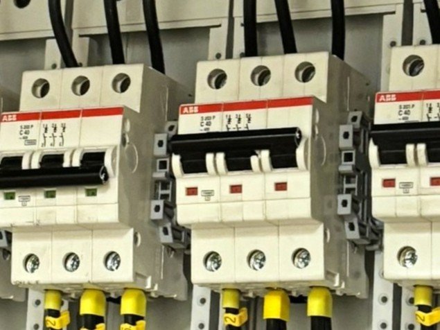 Installatieautomaten in verdeelkast bij inspectie volgens SCIOS Scope 8 en 9